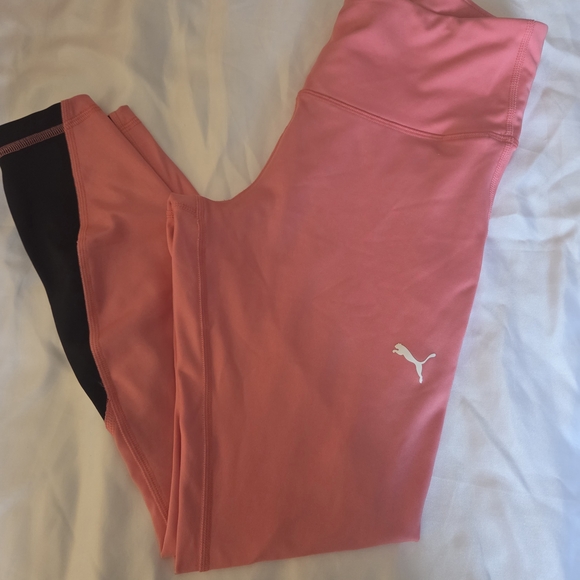 Puma Pants - Puma DryCELL Training Leggings Women’s Small Coral Pink